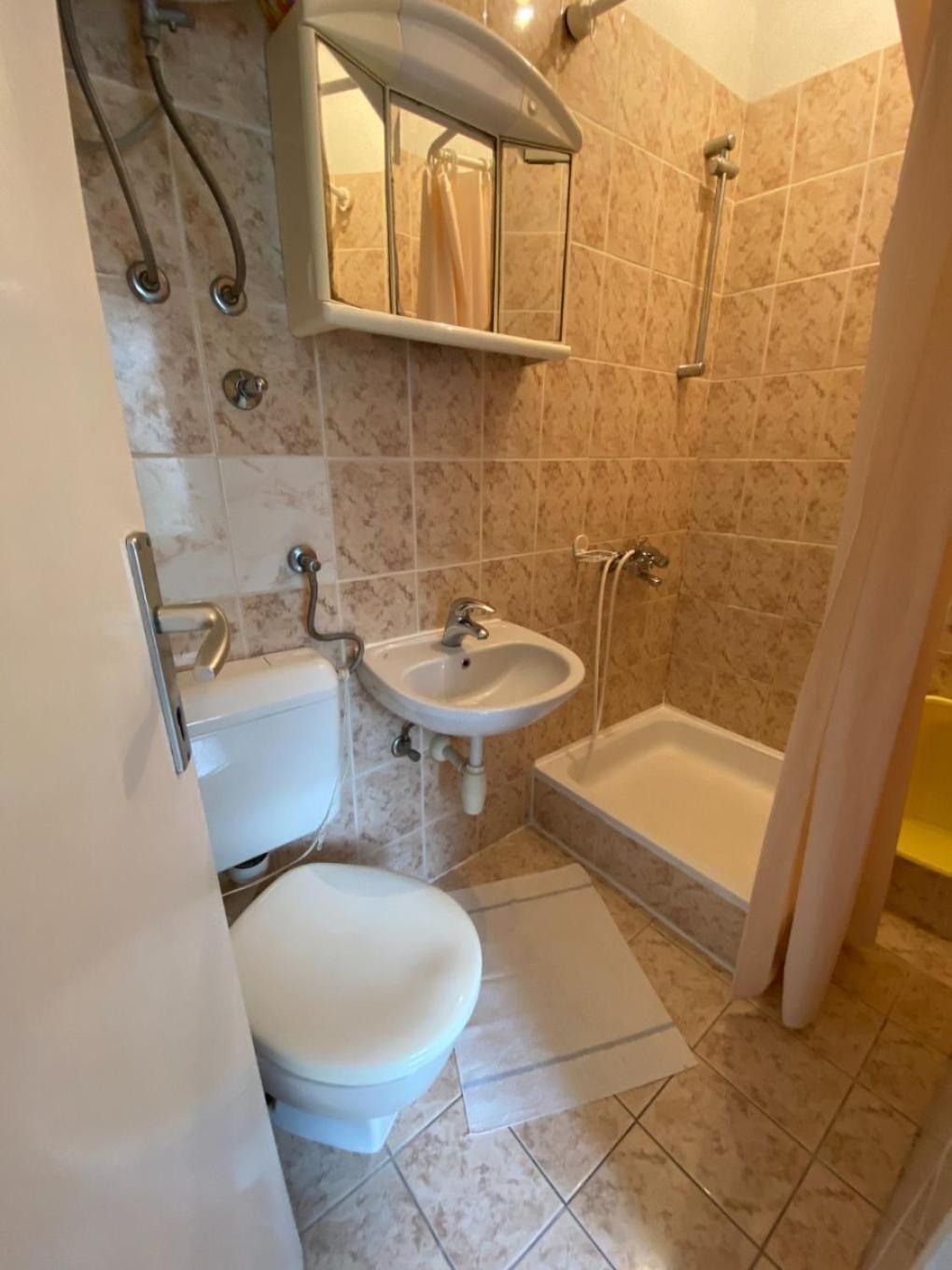 גראדאץ Apartments Biljana מראה חיצוני תמונה