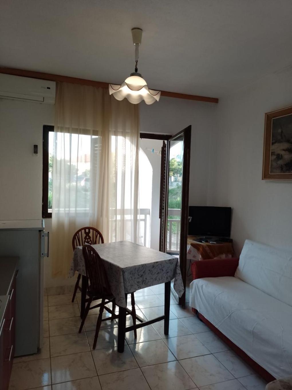 גראדאץ Apartments Biljana מראה חיצוני תמונה