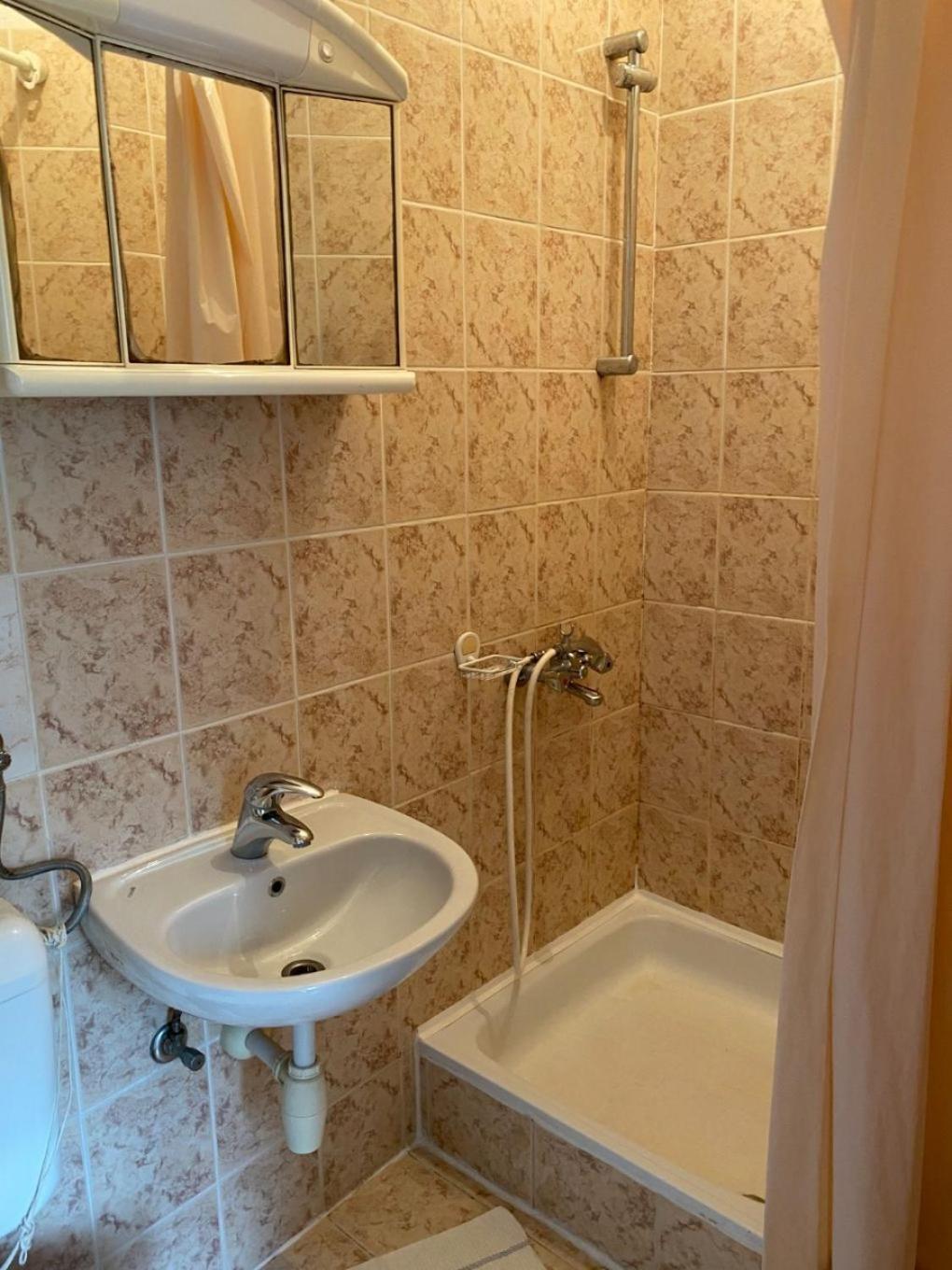 גראדאץ Apartments Biljana מראה חיצוני תמונה