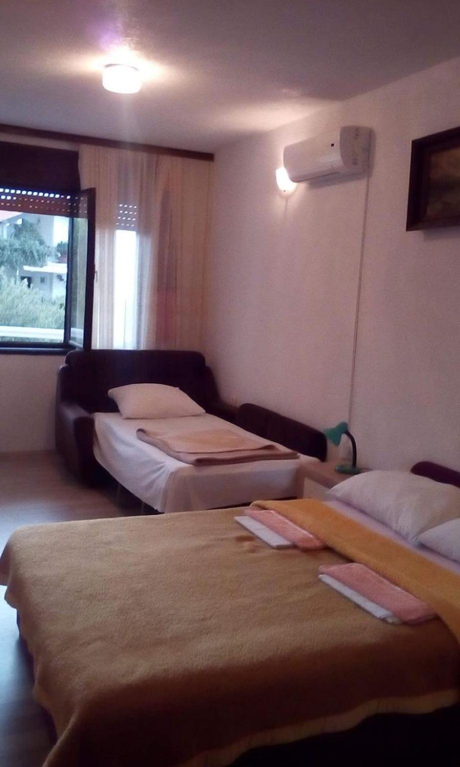 גראדאץ Apartments Biljana מראה חיצוני תמונה