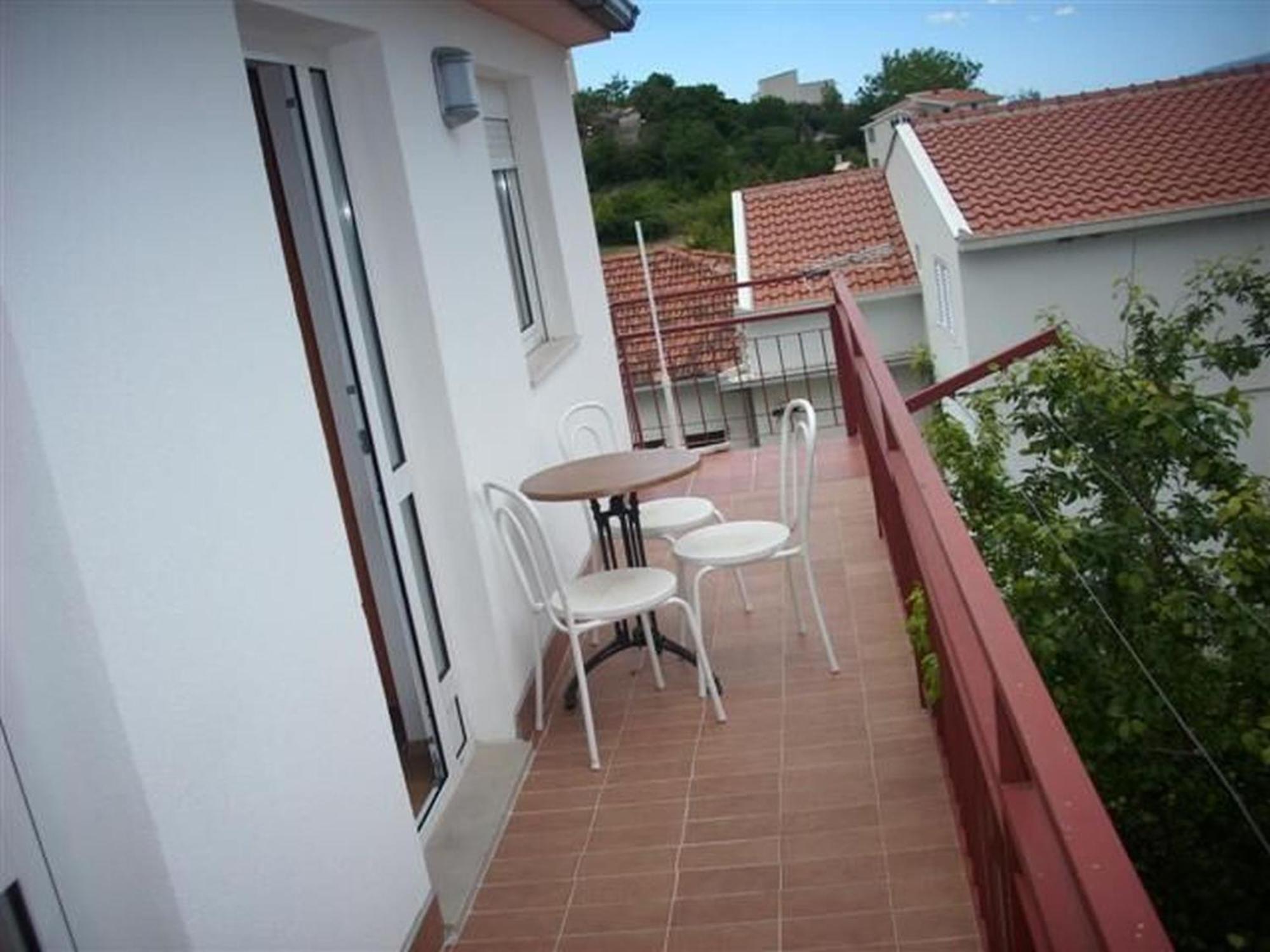 גראדאץ Apartments Biljana מראה חיצוני תמונה